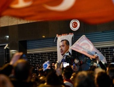 Υπερεξουσία στον Ρ.Τ Ερντογάν δίνει η διαφαινόμενη επικράτηση του